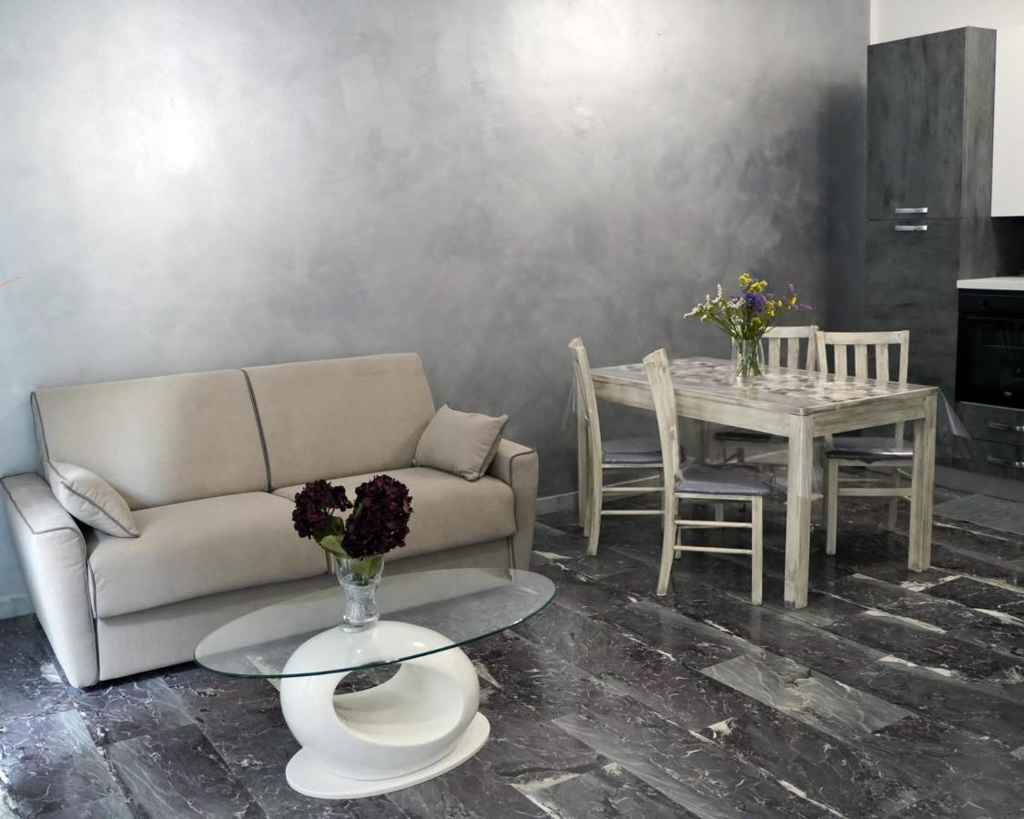 Apartamento Dimora Don Mimi Monopoli Exterior foto